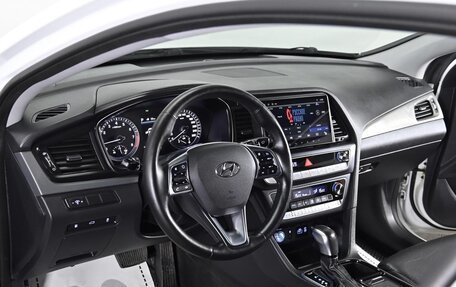 Hyundai Sonata VII, 2017 год, 1 599 000 рублей, 9 фотография