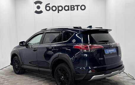 Toyota RAV4, 2018 год, 2 499 000 рублей, 4 фотография