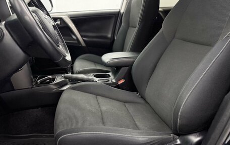 Toyota RAV4, 2018 год, 2 499 000 рублей, 20 фотография