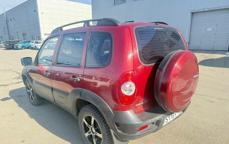 Chevrolet Niva I рестайлинг, 2014 год, 596 000 рублей, 4 фотография