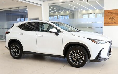 Lexus NX, 2025 год, 6 450 000 рублей, 4 фотография