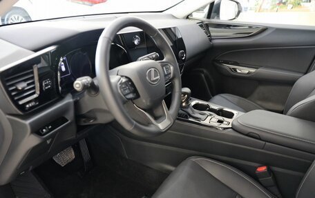 Lexus NX, 2025 год, 6 450 000 рублей, 12 фотография