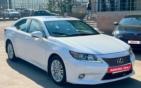 Lexus ES VII, 2014 год, 1 870 000 рублей, 2 фотография