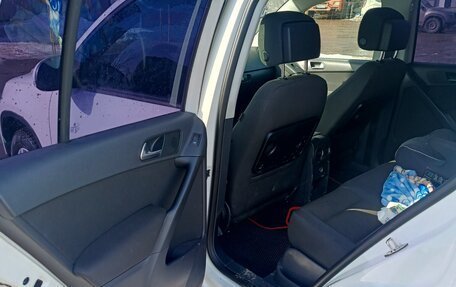 Volkswagen Tiguan I, 2011 год, 1 350 000 рублей, 13 фотография