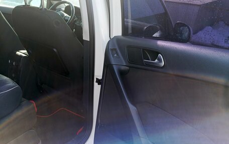 Volkswagen Tiguan I, 2011 год, 1 350 000 рублей, 11 фотография