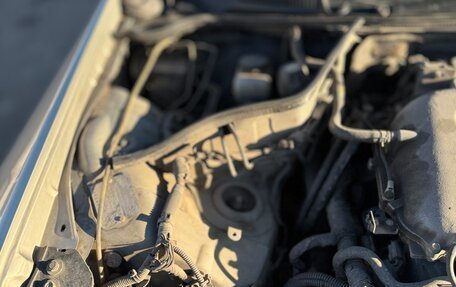 Nissan Skyline, 2001 год, 650 000 рублей, 12 фотография