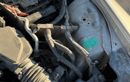 Nissan Skyline, 2001 год, 650 000 рублей, 13 фотография