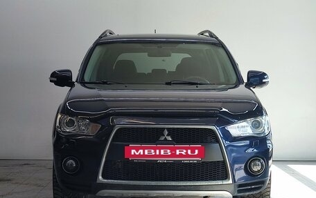 Mitsubishi Outlander III рестайлинг 3, 2011 год, 1 370 000 рублей, 2 фотография