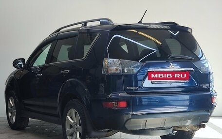 Mitsubishi Outlander III рестайлинг 3, 2011 год, 1 370 000 рублей, 6 фотография