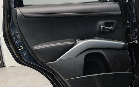 Mitsubishi Outlander III рестайлинг 3, 2011 год, 1 370 000 рублей, 22 фотография