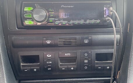 Audi A6, 1997 год, 410 000 рублей, 11 фотография