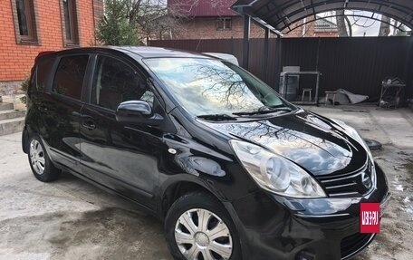 Nissan Note II рестайлинг, 2011 год, 590 000 рублей, 2 фотография