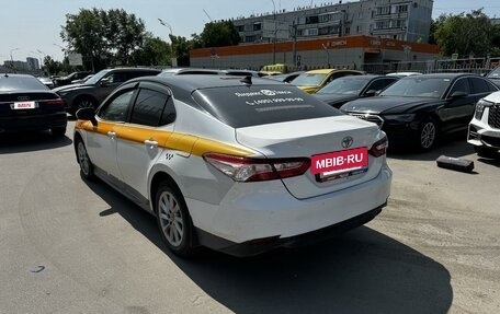 Toyota Camry, 2021 год, 2 178 540 рублей, 4 фотография