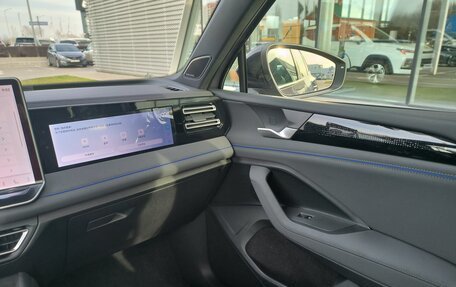 Volkswagen Tiguan, 2025 год, 5 120 000 рублей, 26 фотография