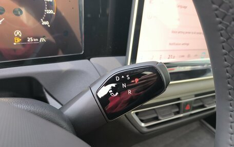 Volkswagen Tiguan, 2025 год, 5 120 000 рублей, 30 фотография