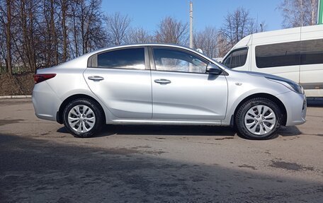 KIA Rio IV, 2017 год, 1 290 000 рублей, 6 фотография