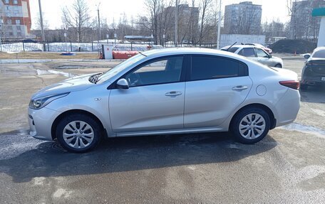 KIA Rio IV, 2017 год, 1 290 000 рублей, 9 фотография