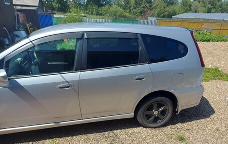 Honda Stream I рестайлинг, 2004 год, 490 000 рублей, 8 фотография