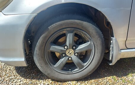 Honda Stream I рестайлинг, 2004 год, 490 000 рублей, 23 фотография