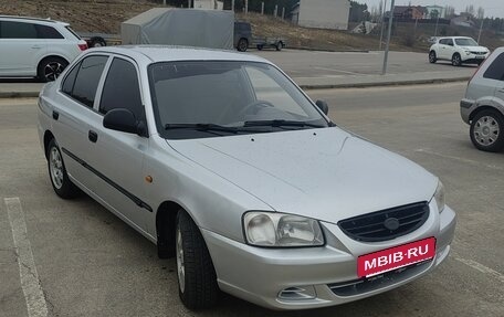 Hyundai Accent II, 2005 год, 390 000 рублей, 2 фотография