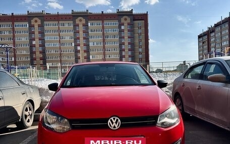Volkswagen Polo VI (EU Market), 2010 год, 650 000 рублей, 2 фотография