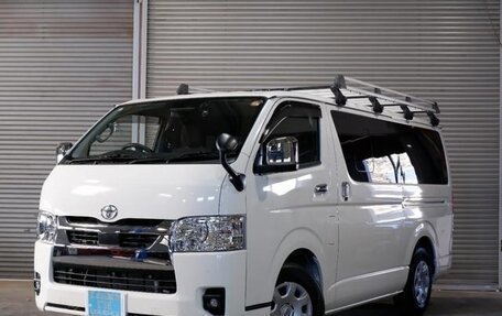 Toyota HiAce H200, 2023 год, 4 989 000 рублей, 1 фотография
