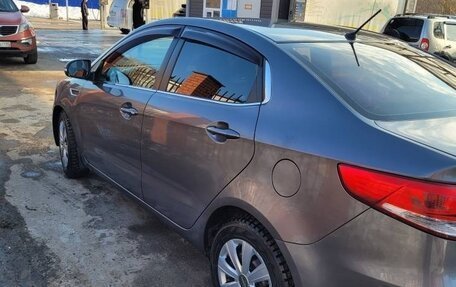 KIA Rio III рестайлинг, 2015 год, 980 000 рублей, 14 фотография