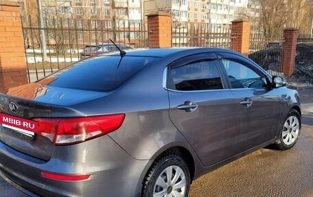 KIA Rio III рестайлинг, 2015 год, 980 000 рублей, 12 фотография