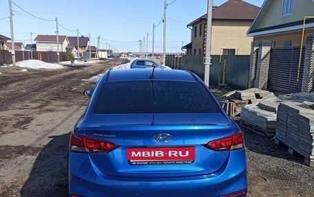 Hyundai Solaris II рестайлинг, 2017 год, 1 230 000 рублей, 2 фотография