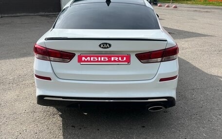 KIA Optima IV, 2018 год, 1 250 000 рублей, 6 фотография