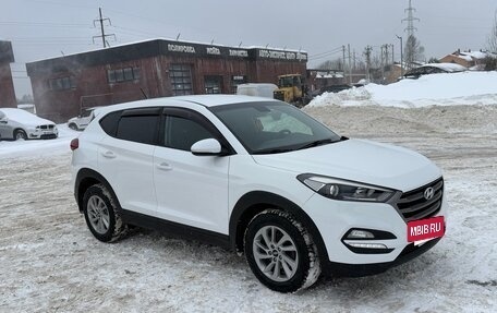 Hyundai Tucson III, 2016 год, 1 670 000 рублей, 2 фотография