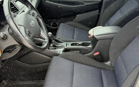 Hyundai Tucson III, 2016 год, 1 670 000 рублей, 6 фотография