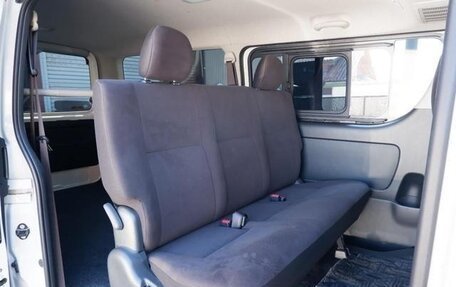 Toyota HiAce H200, 2023 год, 4 989 000 рублей, 14 фотография