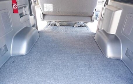 Toyota HiAce H200, 2023 год, 4 989 000 рублей, 18 фотография