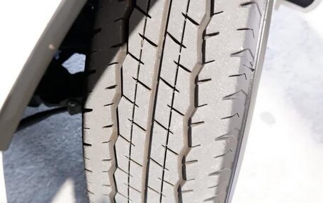 Toyota HiAce H200, 2023 год, 4 989 000 рублей, 32 фотография