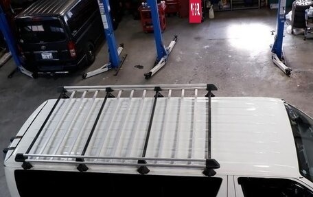 Toyota HiAce H200, 2023 год, 4 989 000 рублей, 27 фотография