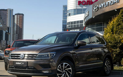 Volkswagen Tiguan II, 2019 год, 2 288 000 рублей, 1 фотография