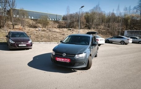 Volkswagen Polo VI (EU Market), 2013 год, 680 000 рублей, 1 фотография