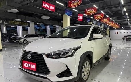 Toyota Yaris XP150 рестайлинг, 2022 год, 1 030 000 рублей, 1 фотография