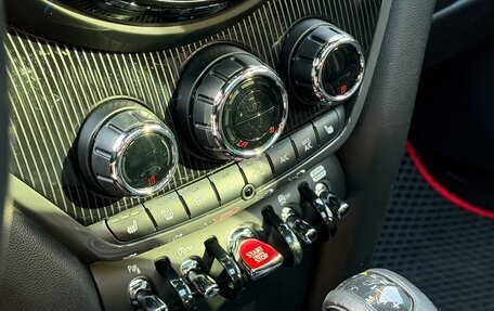 MINI Countryman II (F60), 2019 год, 3 000 000 рублей, 20 фотография