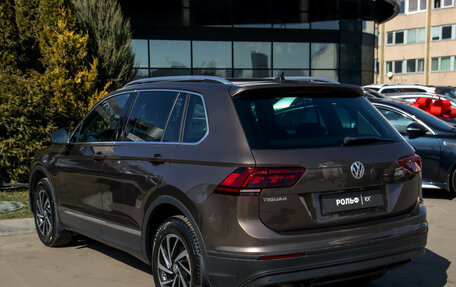 Volkswagen Tiguan II, 2019 год, 2 288 000 рублей, 5 фотография