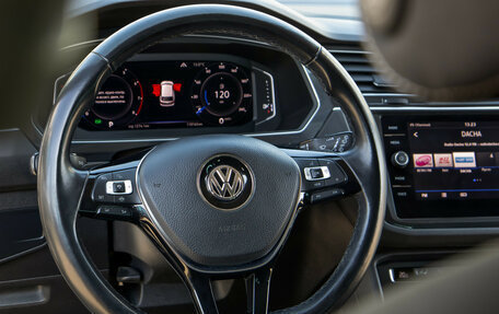 Volkswagen Tiguan II, 2019 год, 2 288 000 рублей, 11 фотография