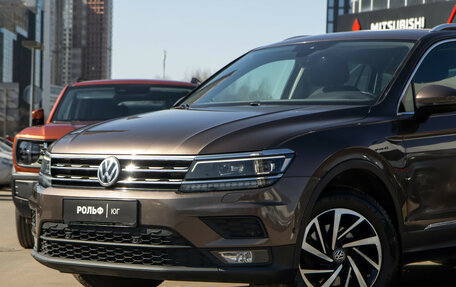 Volkswagen Tiguan II, 2019 год, 2 288 000 рублей, 18 фотография