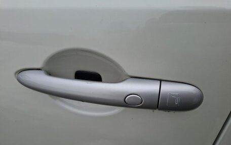 Renault Koleos I рестайлинг 2, 2008 год, 740 000 рублей, 9 фотография