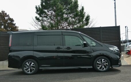 Honda Stepwgn IV, 2021 год, 1 890 000 рублей, 8 фотография