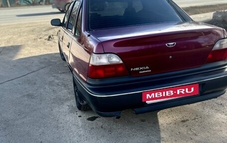 Daewoo Nexia I рестайлинг, 2001 год, 120 000 рублей, 3 фотография