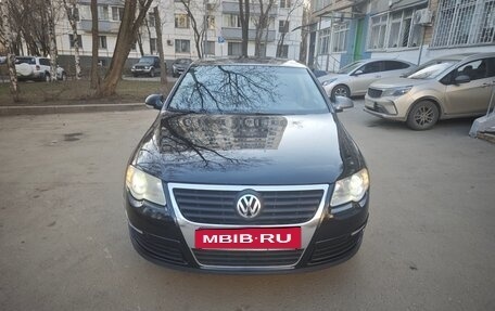 Volkswagen Passat B6, 2008 год, 480 000 рублей, 2 фотография