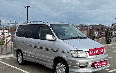 Toyota Town Ace III, 1998 год, 750 000 рублей, 2 фотография