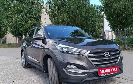 Hyundai Tucson III, 2017 год, 1 650 000 рублей, 2 фотография