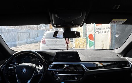 BMW 5 серия, 2018 год, 2 700 000 рублей, 3 фотография